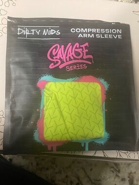 Dirty Mids Savage Series Compression Arm Sleeve - Neon Yellow size M/L
